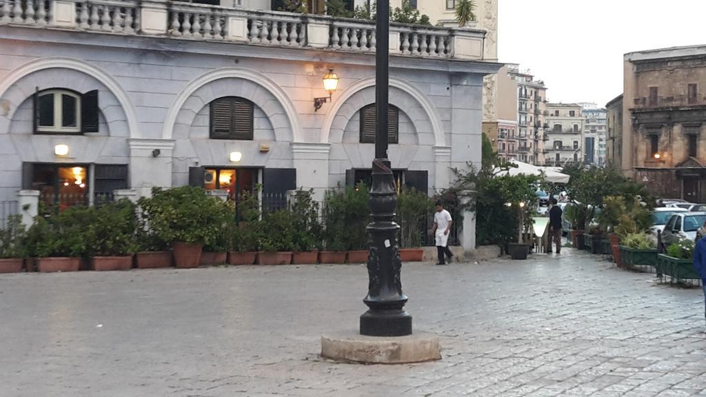 Zagarellai Apartment Alla Kalsa Fast Wi-Fi Palermo Exteriör bild